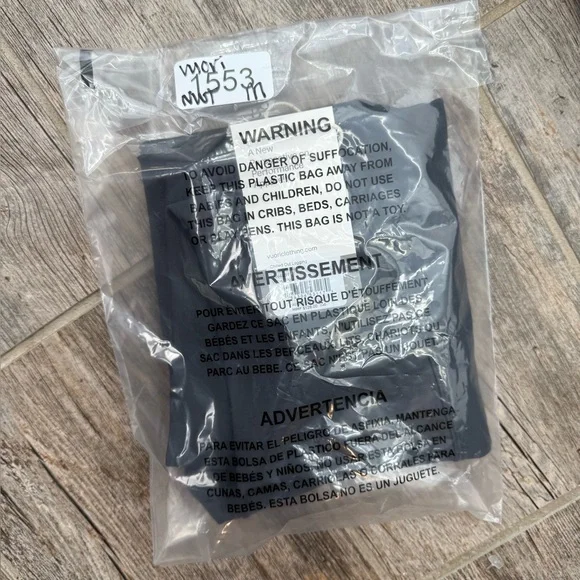 NWT Vuori Chilled Out Legging Black Medium VW4461 - Picture 11 of 11